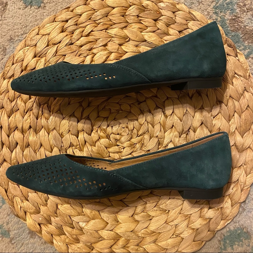 Vionic Posey Pointed Toe Flat - image 6